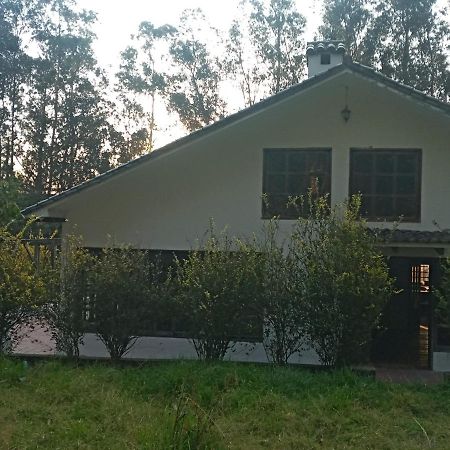 Quinta Los Eucaliptos Otel Quito Dış mekan fotoğraf