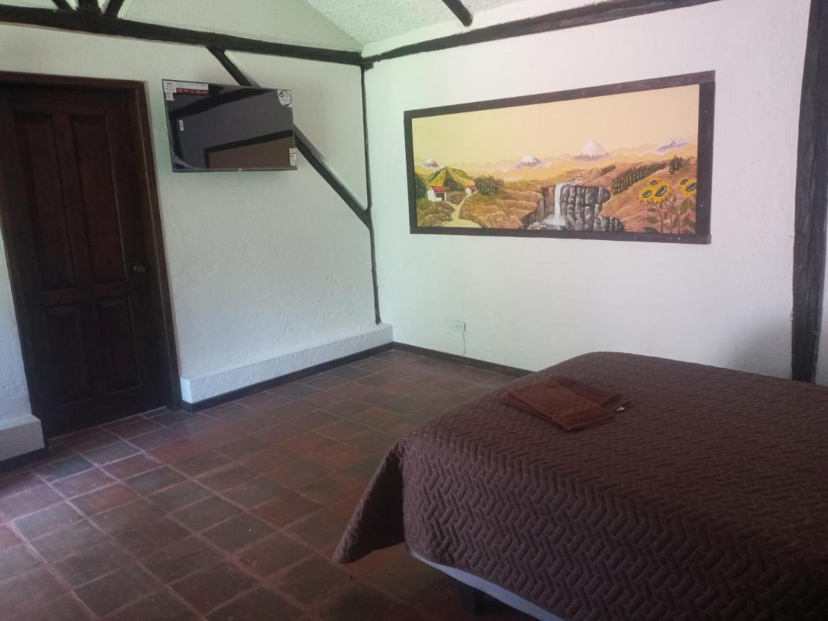 Quinta Los Eucaliptos Otel Quito Dış mekan fotoğraf